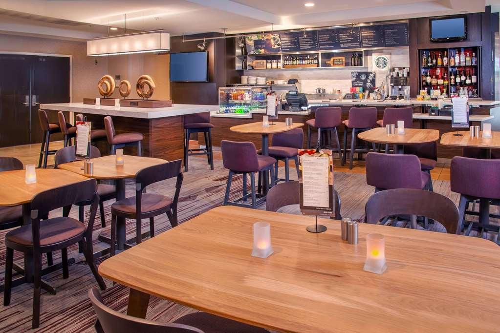 Sonesta Select Allentown Bethlehem Airport Restaurace fotografie